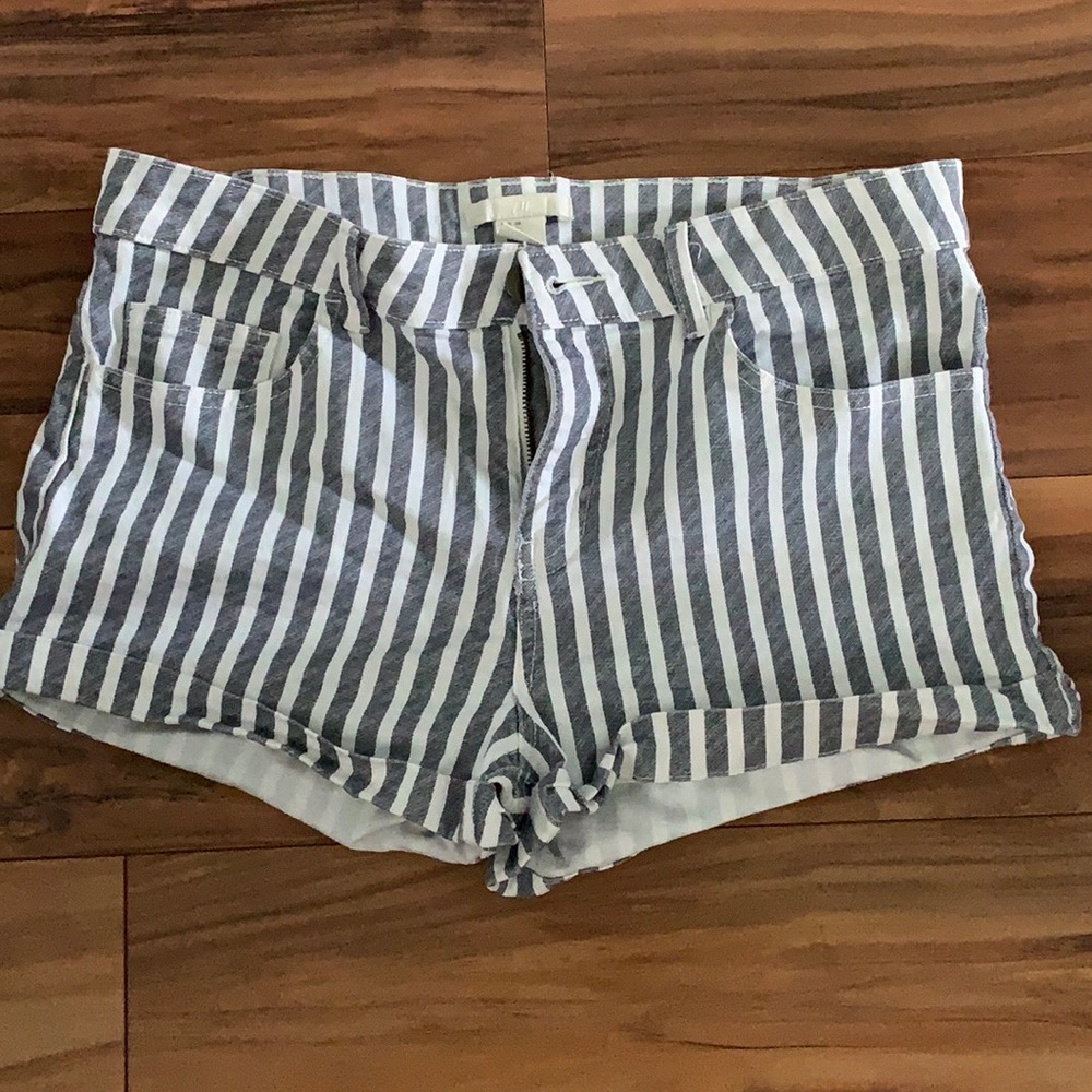 H&M striped shorts